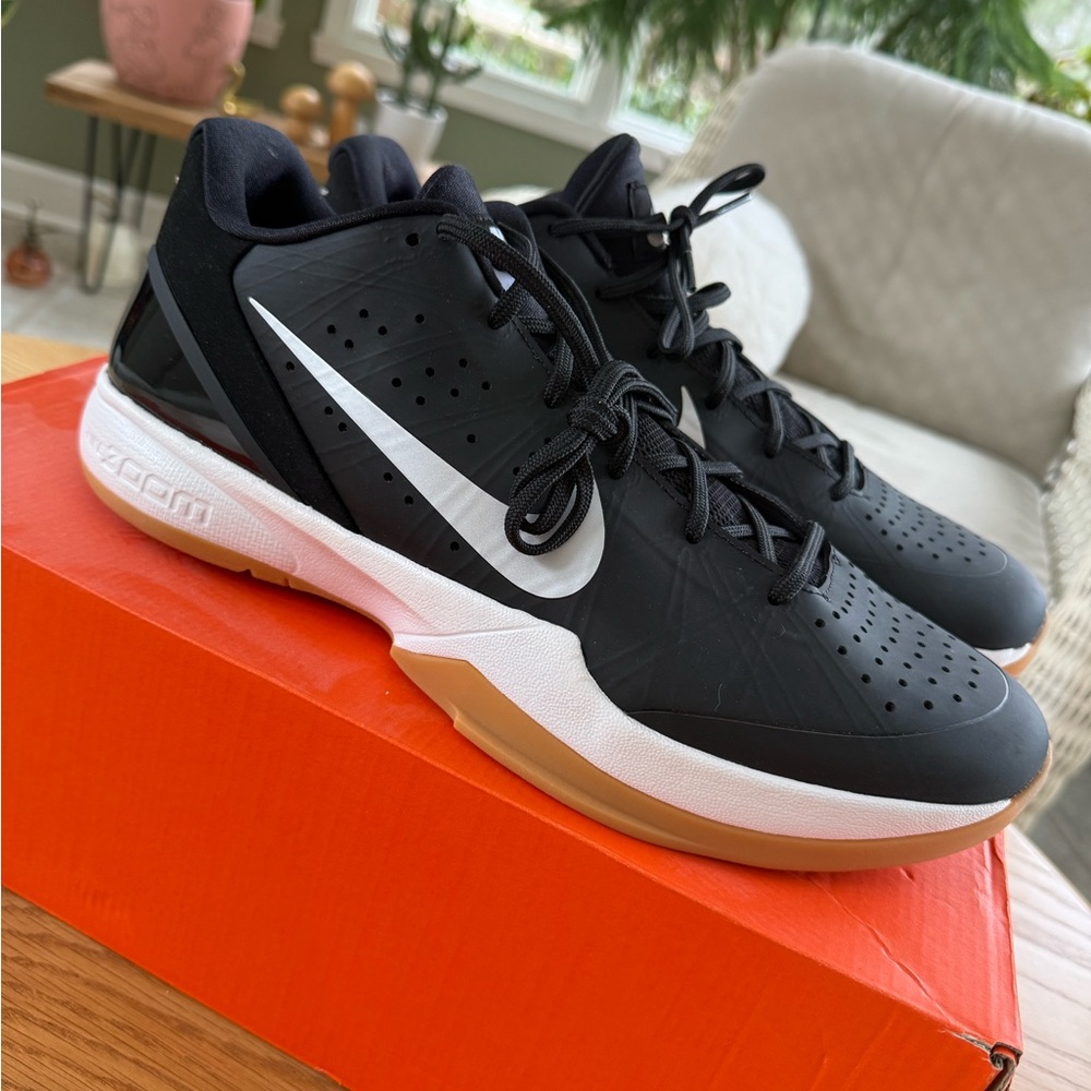 Nike Black and White Athletic Sneakers